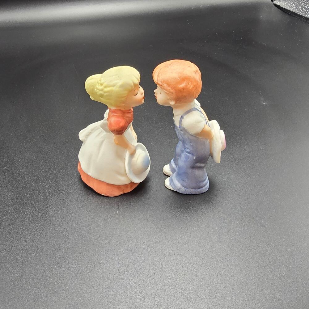 Vintage Schmid kissing Figurines porcelain